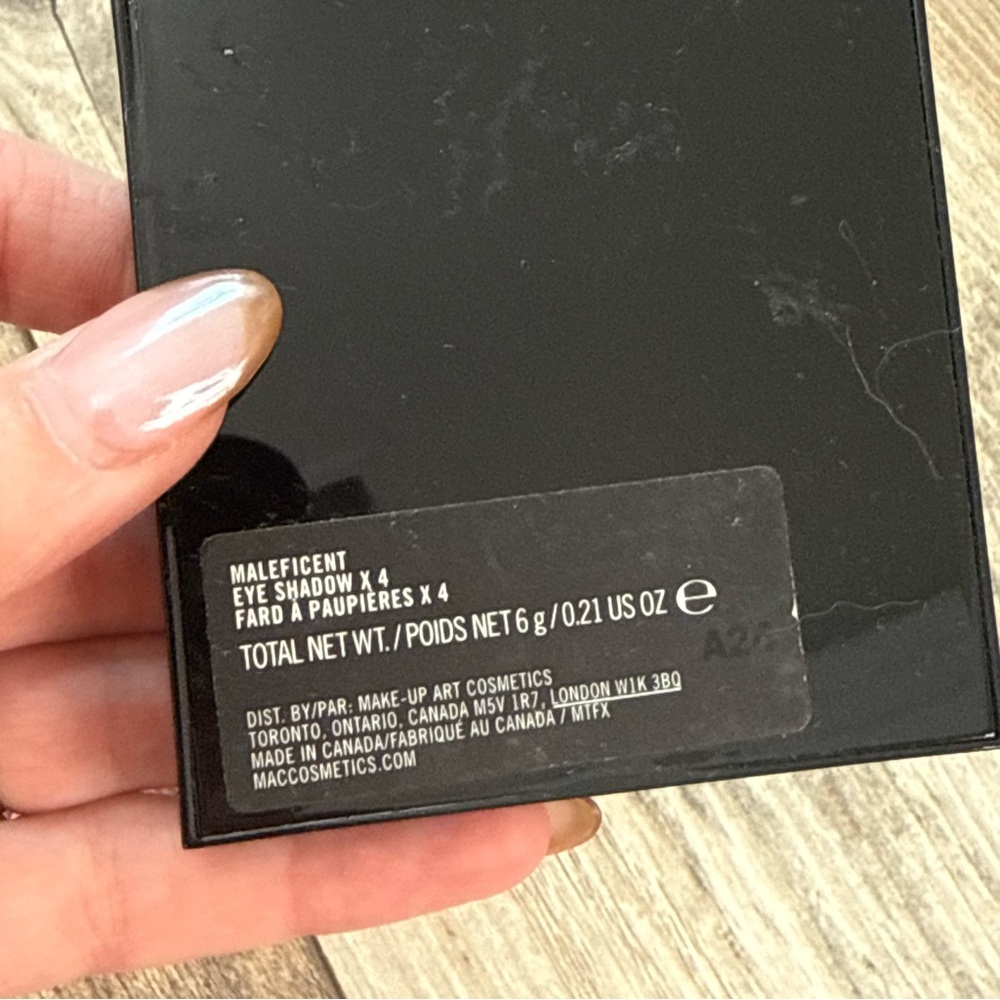 MAC Cosmetics Disney Maleficent Eyeshadow Palette - Picture 3 of 3